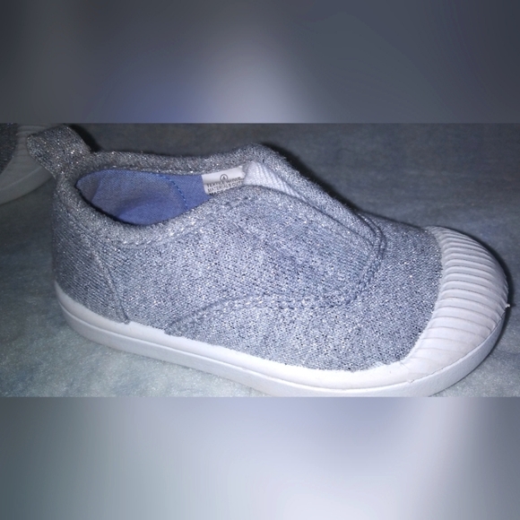Cat and Jack Toddler Girl- Silver Slip On Shoes - Picture 3 of 6